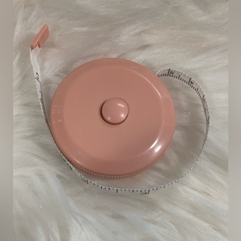Pink Retractable Tape Measure - Picture 2 of 2